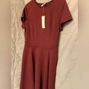 Elle NWT Women’s Maroon Medium Dress